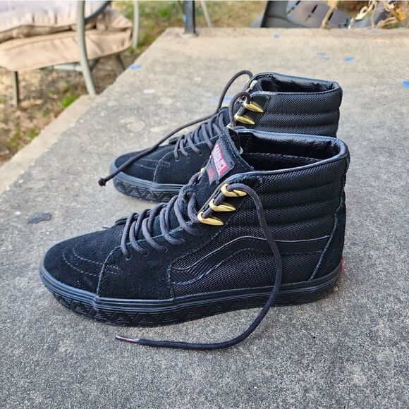 WOMENS - Vans Marvel Black Panther - Womens Shoes - SIZE 8 - Picture 1 of 11